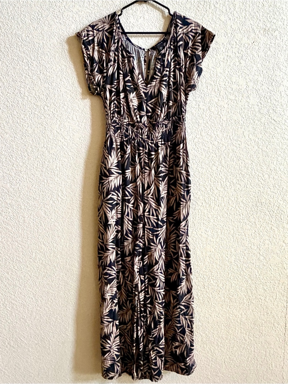 Tahari Women’s Size Small Linen Blend Tropical Print Wide Leg Jumpsuit Pockets‎
